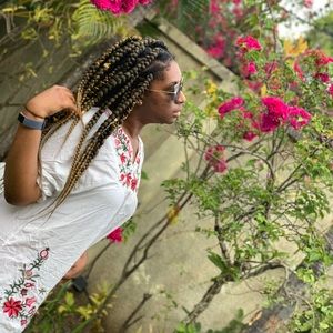 Meet your Posher, Simone